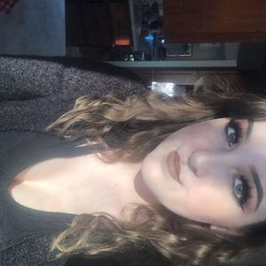 Meet your Posher, Zoe